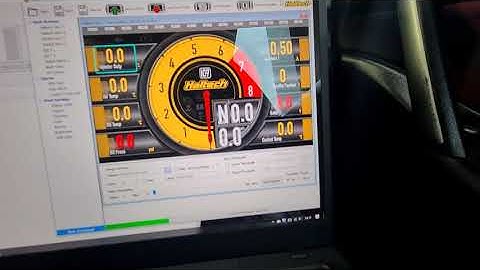 Haltech IC7 digital dash, direct PNP