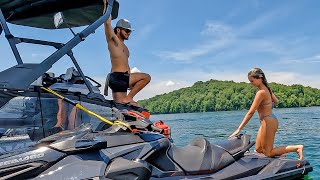 Scalloping in Florida by Crystal River (Catch and Cook)
Scalloping season in Florida is so much fun you have to try this. you can catch and cook the scallops by homosassa river and crystal river with Florida Ski Riders. Scalloping in Florida by Crystal River (Catch and Cook)