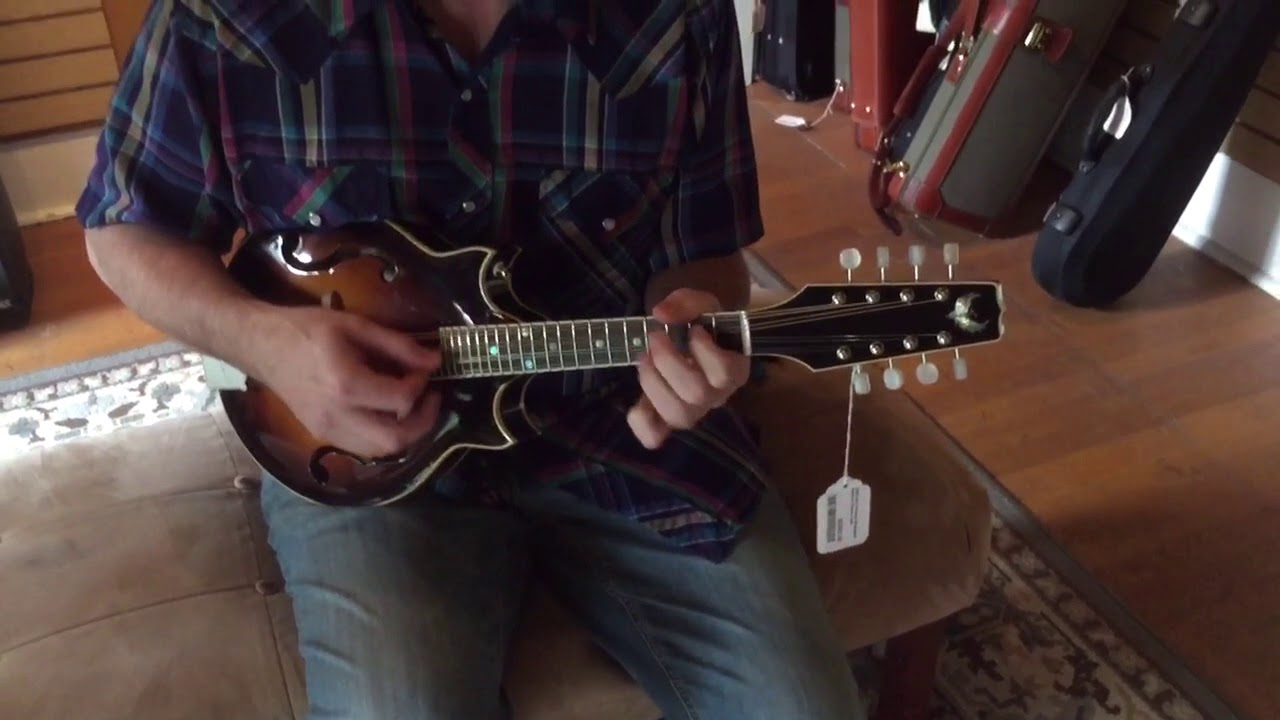 3017 Phoenix Bluegrass Model Mandolin