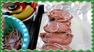 How to cook meat with vegetables in foil in the oven