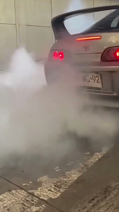 Toyota supra mk69 does craziest burnout🤯🤯♥️🇯🇵