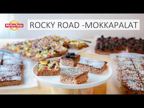 Suloiset mokkapalakuuset valmistuvat helposti! Vatkattava kuorrute antaa enemmän aikaa koristelulle.. 