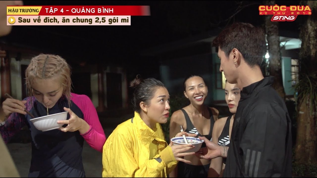 CUỘC ĐUA KỲ THÚ [HẬU TRƯỜNG] CÁC ĐỘI CHIA NHAU 2,5 GÓI MÌ SAU KHI BỊ VẮT CẮN