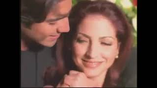 Watch Gloria Estefan En El Jardin video