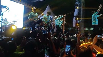tipex mawar hitam live pesta merdeka palu