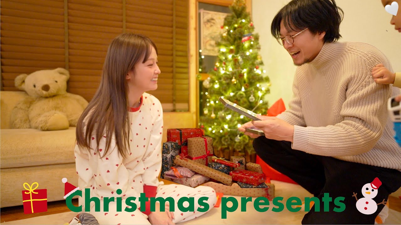 大量のX'masプレゼントを開封🎅！今年も1年ありがとうございました