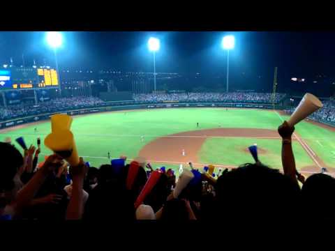 2015.11.14 WBSC Premier12 世界12強 臺灣VS古巴 林智勝三分砲