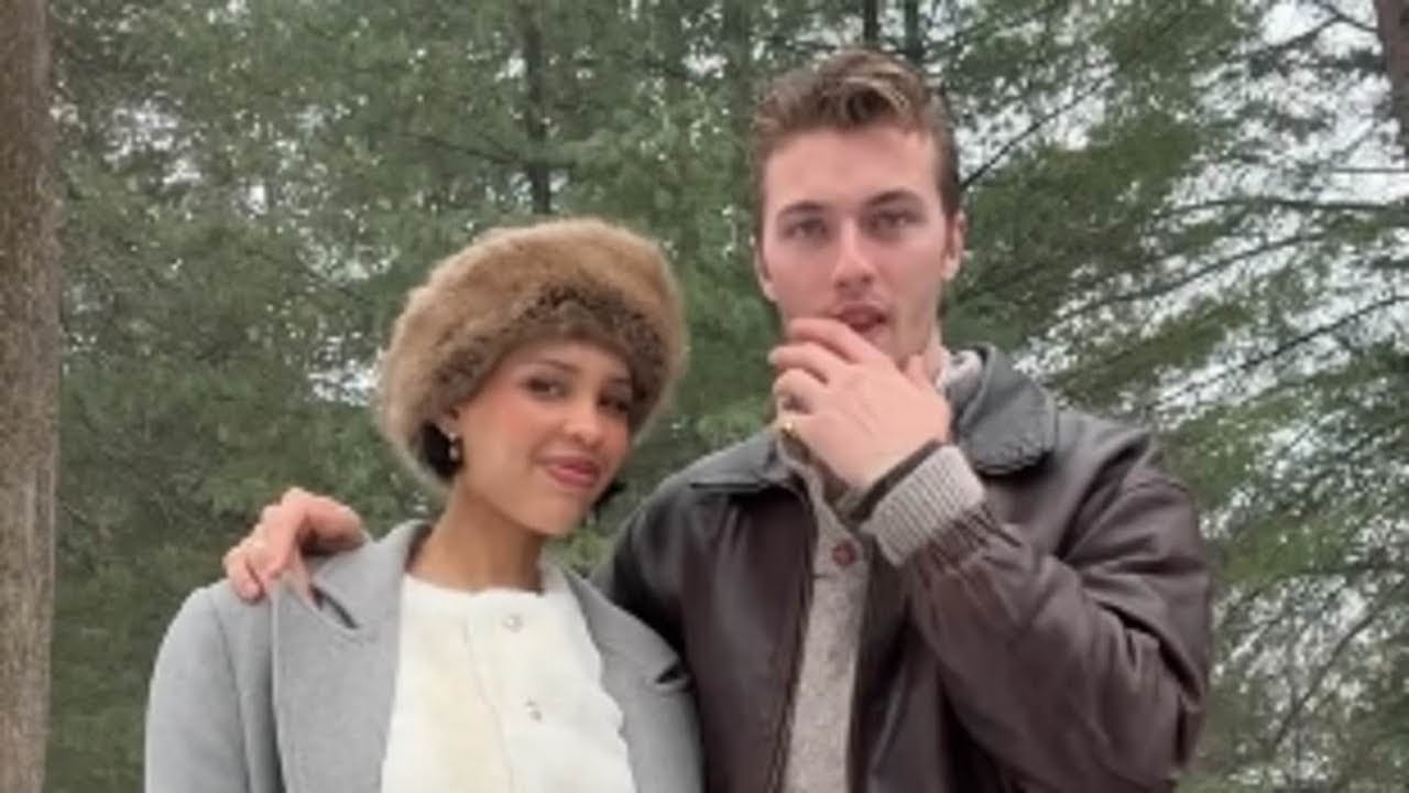 Нара Смит и Лаки Блю Смит приветствуют четвёртого ребёнка