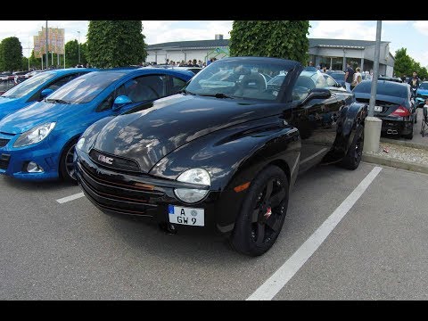 Chevrolet Gmc Ssr Super Sport Suv Roadster Black Colour