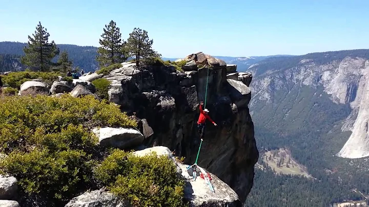 Yosemite Taft Point High Wire Walker
