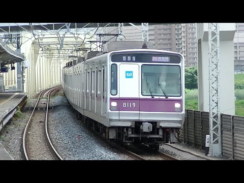 東武スカイツリーライン小菅駅を通過する東京メトロ8000系8119F急行「南栗橋」行