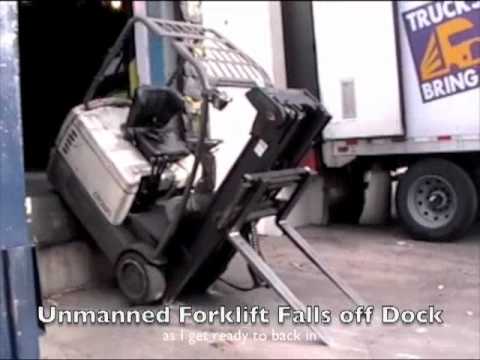 Forklift Accident Brings Down A Warehouse In Russia Youtube