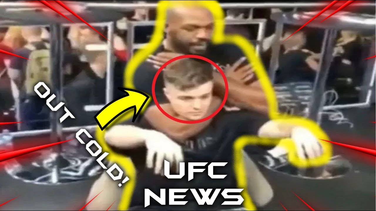Jon Jones Chokes out a fan Insane🔥 Shorts YouTube