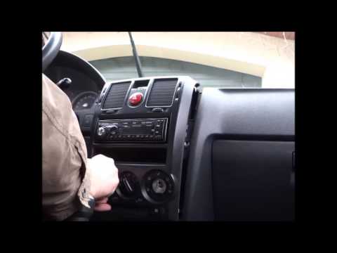 Как снять центральную панель гетц Hyundai Getz wymiana podświetlenia konsoli nawiewu - YouTube