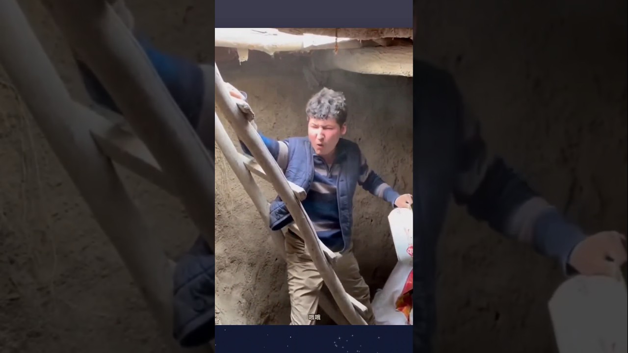 Uyghur people/play tricks on Tayer 