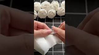 Hand made tissue flowers| hand made flowers| how to make flowers screenshot 3