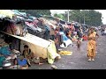 Poor Women's Hut In A Village In India || India UP Rural Life || Life Of Uttar Pradesh