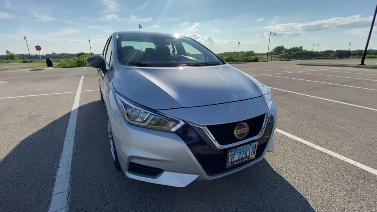 Обзор Nissan Versa 2021
