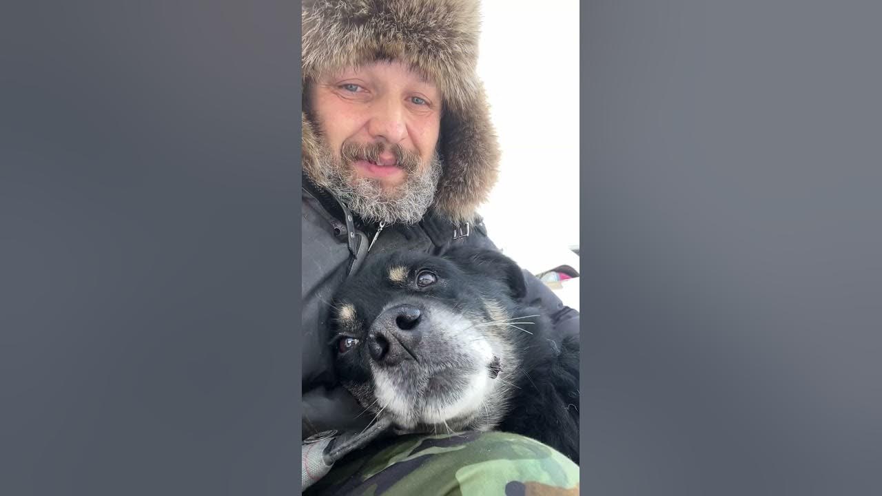 Обнимахи 😁 - YouTube