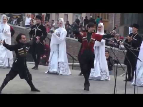 ანსამბლი ნართები - სიმდი-შეჯიბრი