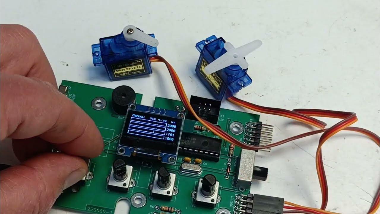 Assembling the Elektor Super Servo Tester Kit - YouTube