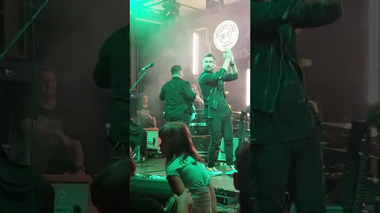 Vatra LIVE- Treblebass Osijek 20.8.2022.#žuja130