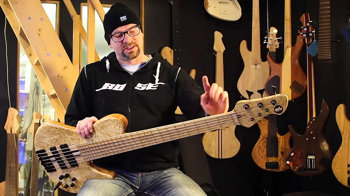 Mattissonbass Series IV, 6 string, 32" / 36"