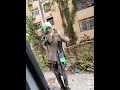 لا يملك اي شيء لكنه قنوع
