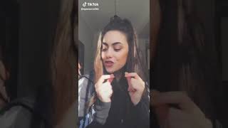 Beautiful Turkish Girl Dancing And Singing / Unuturum Elbet Cover
