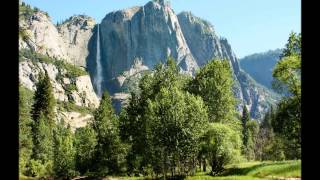 "A la América Latina" Autor Héctor José Corredor Cuervo. Voz Pepe Del Saz Orozco.