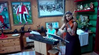 Sofa concert with Anna, Natasha and Oksana