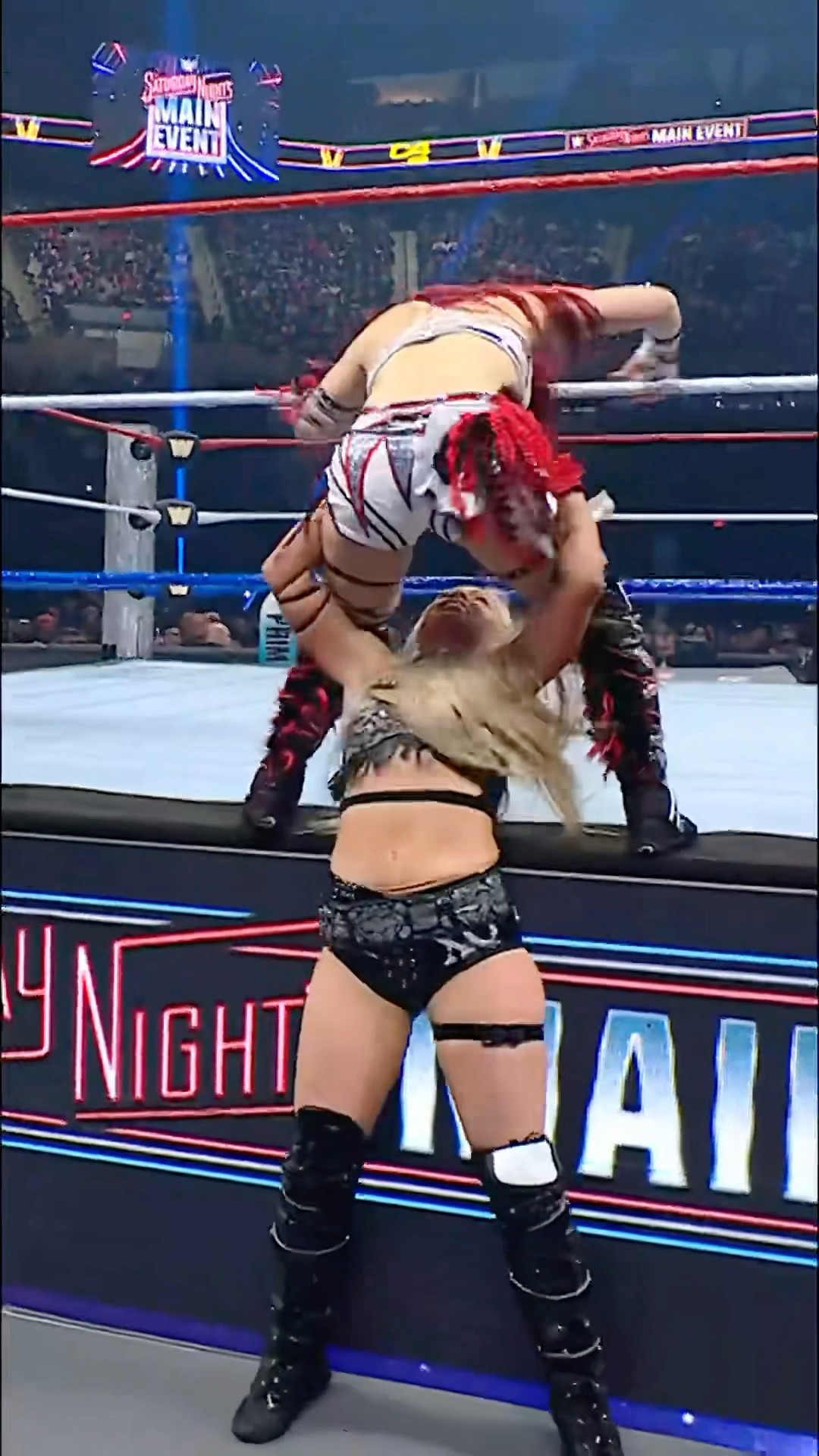 Liv Morgan \u0026 IYO SKY are going BANANAS in this championship match