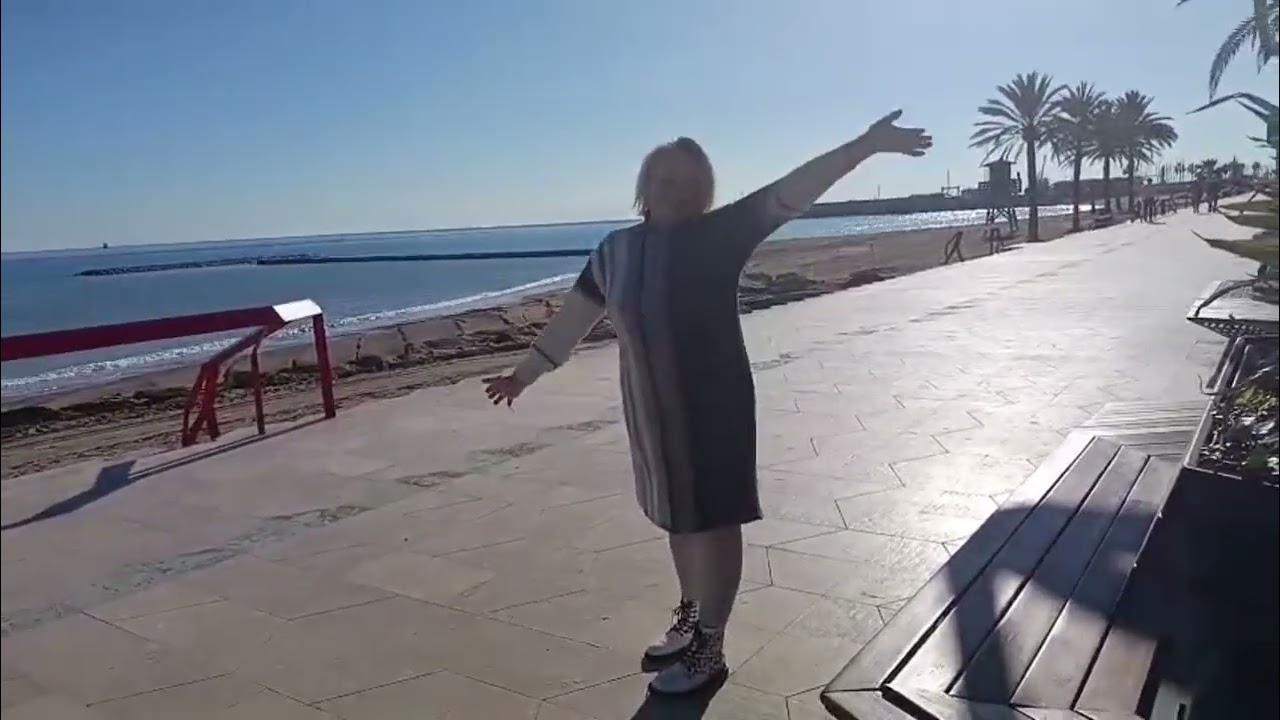 +24 градуса 30 декабря 2025 года в Испании