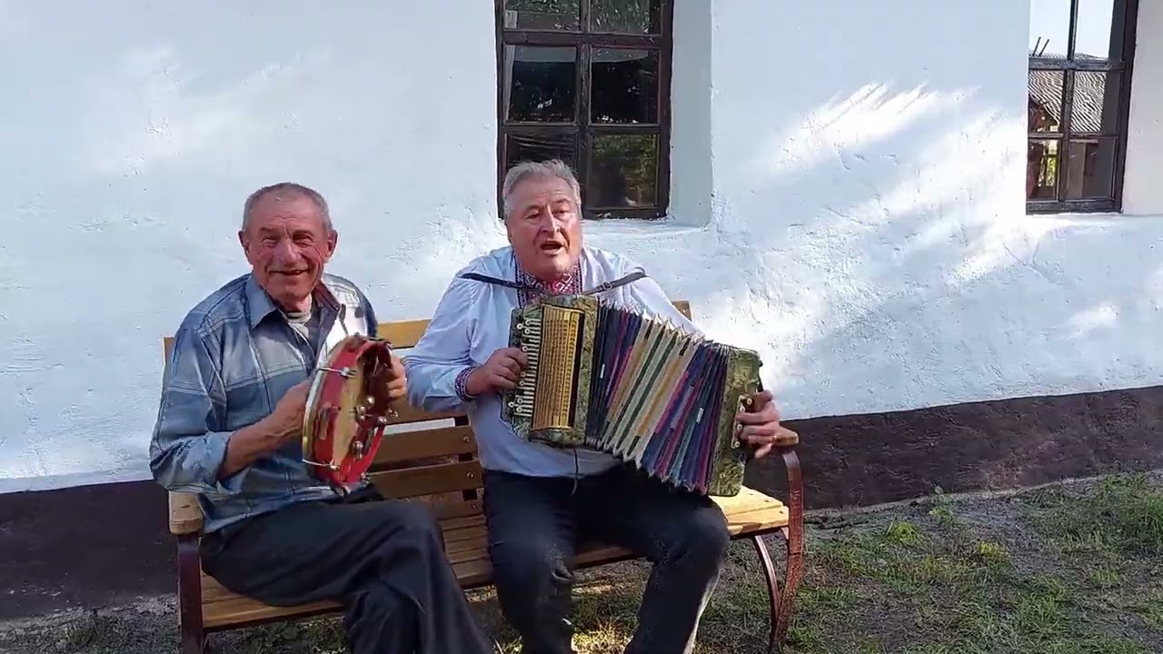 «А зозуля все кує».