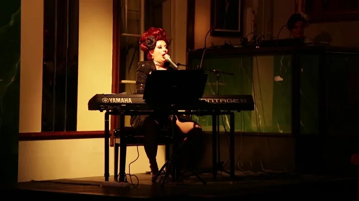 Kitten on the Keys, Suzanne Ramsey "Dreaming" Hels...