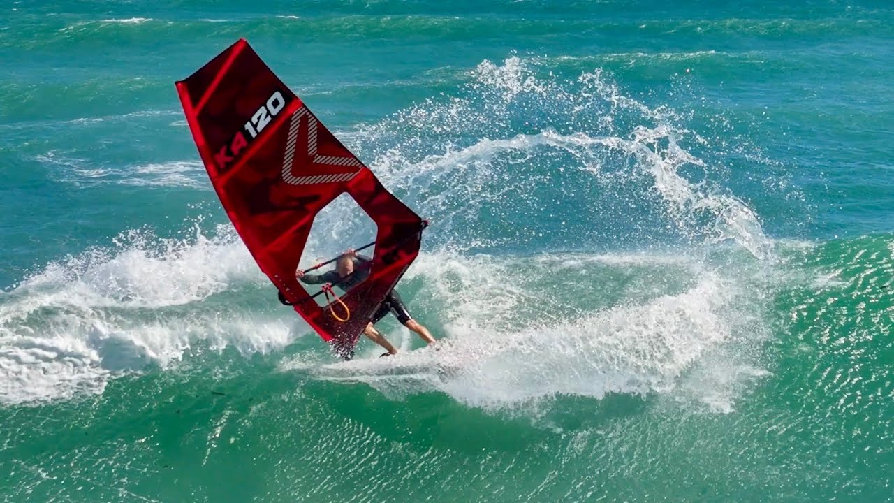 Happy MACKIE checkin' JAEGER'S BACKIES - YouTube