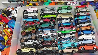 Hot Wheels, Majorette and other small cars reviewed in hands