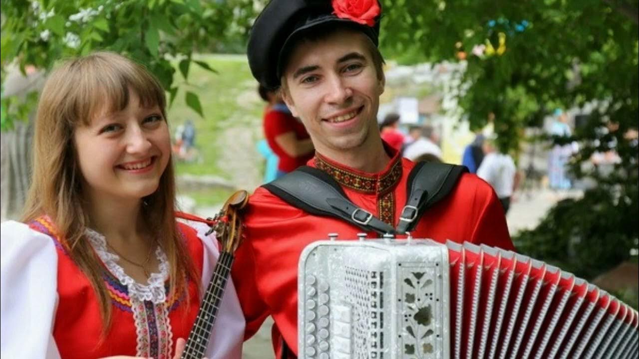 расскажи гармонь семин. гармонист и девчата. расскажи ей, гармонь валерий сёмин. расскажи ей гармонь. старый клён старый.