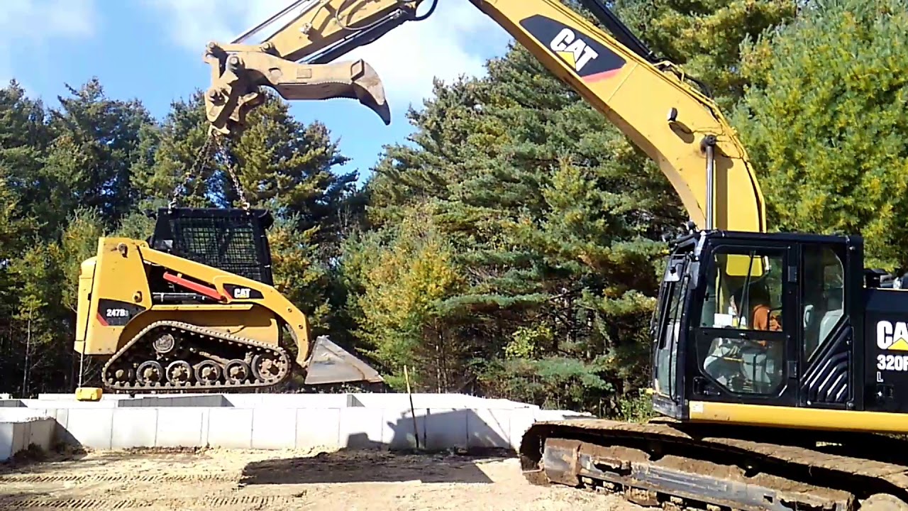 Lifting CAT 247b3 YouTube