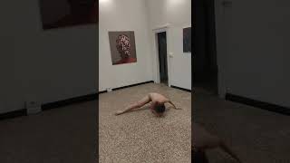 Inaugurazione A Circuiti Dinamici Mostra Molteplicità 2022, Performance Di Amalia Francesca Annese