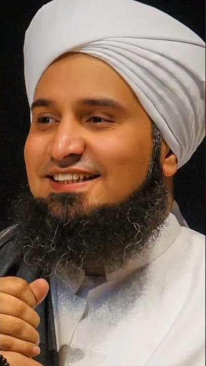 Wajah Habib Ali Al-Jufri yang di katakan mirip dengan Nabi Besar Muhammad SAW.