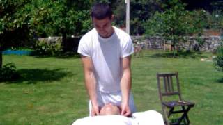 Masaje Shiatsu. Casa Rural Bajo los Tilos, Ribadesella - Asturias -