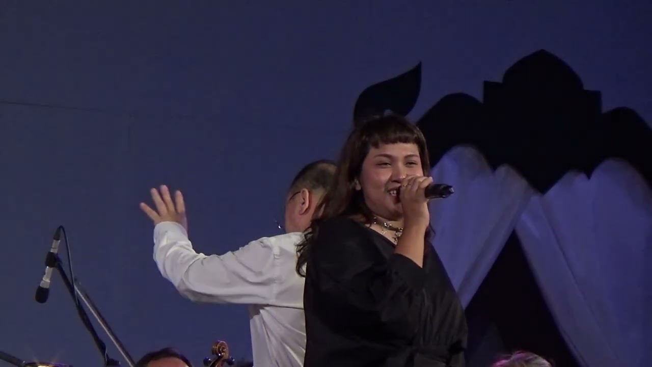 เพลงอะไรจะเกิดให้มันเกิด ขับร้องโดย โฉมวิลัย ยูฮันเงาะ - โครงการแสดงดนตรีสำหรับประชาชน ปีที่ ๖๙