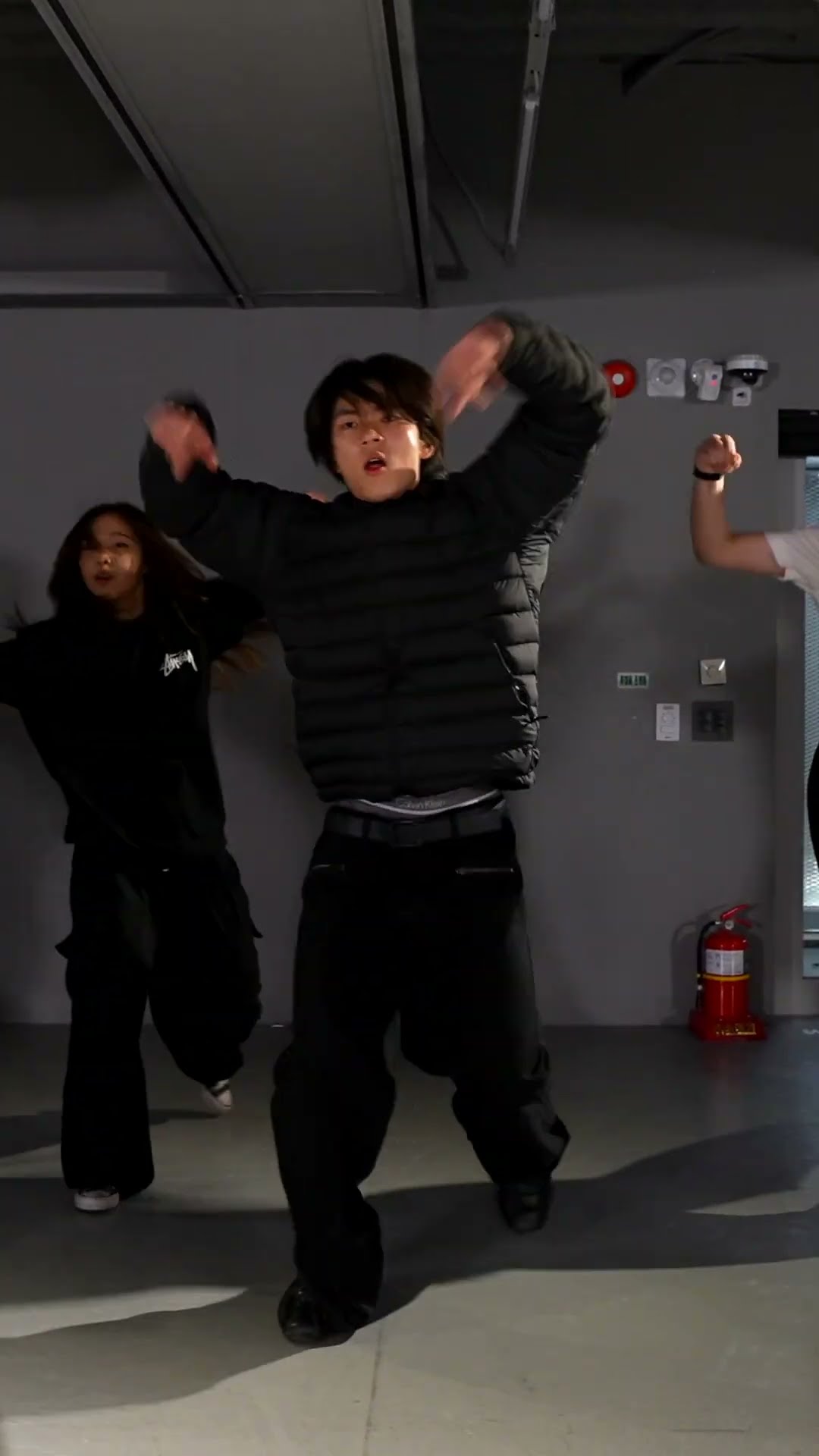 walkin' on water?? #crowe #choreography