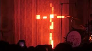 Alessi Rose - Dumb Girl - Live Elysée Montmartre in Paris - 15/09/2025