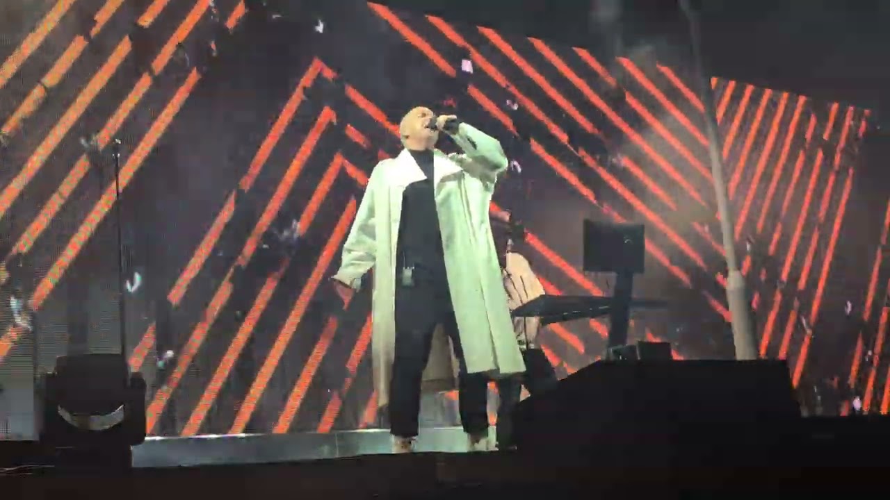 PET SHOP BOYS,  I don' t know war you want + So hard,  Kalorama Madrid 2025
