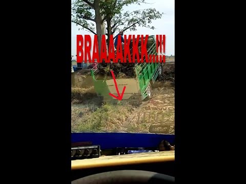 Bamper patah!! Truk tidak kuat di tanjakan