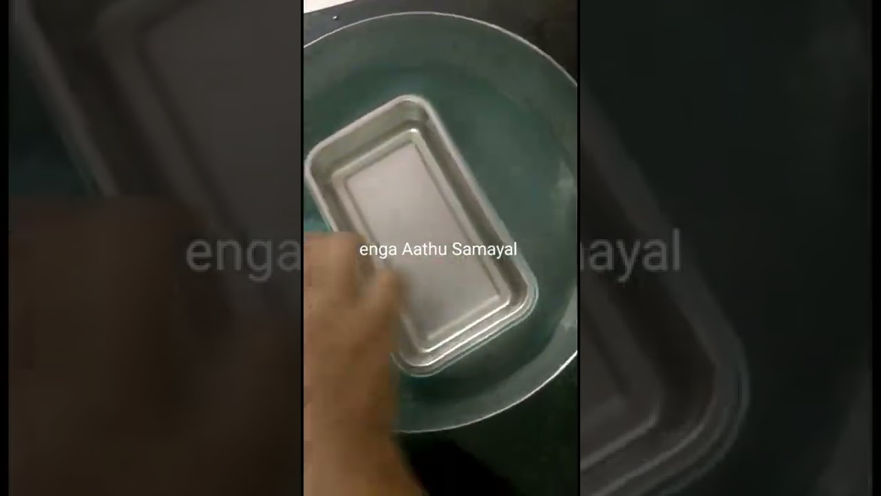 Deep cleaning of lunch box 