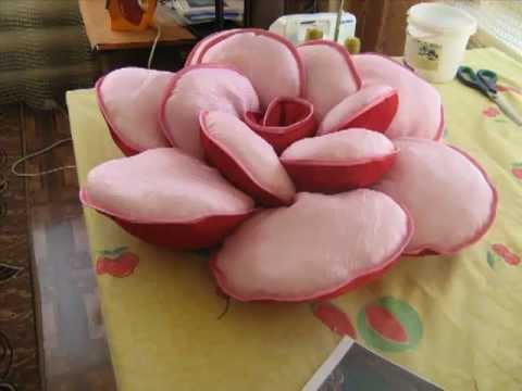 Сшить розу подушку