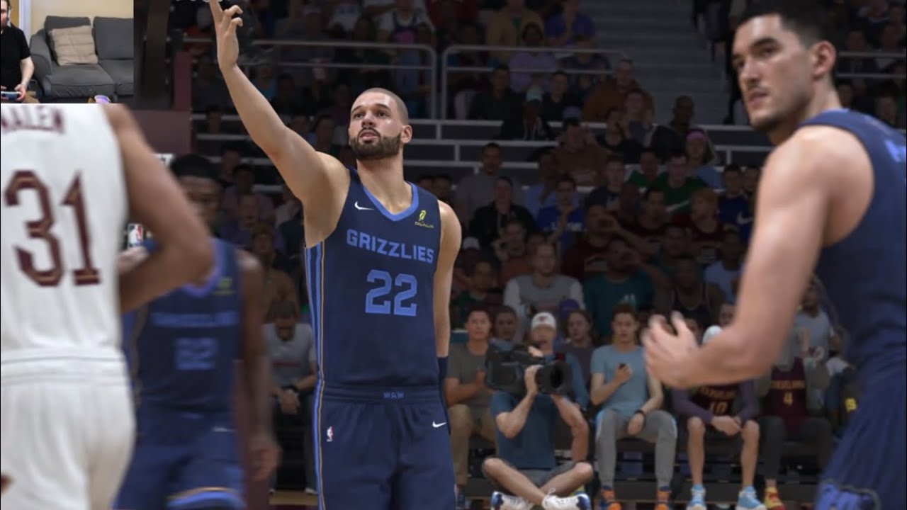 How to REBUILD through THE DRAFT in NBA 2K26 - YouTube